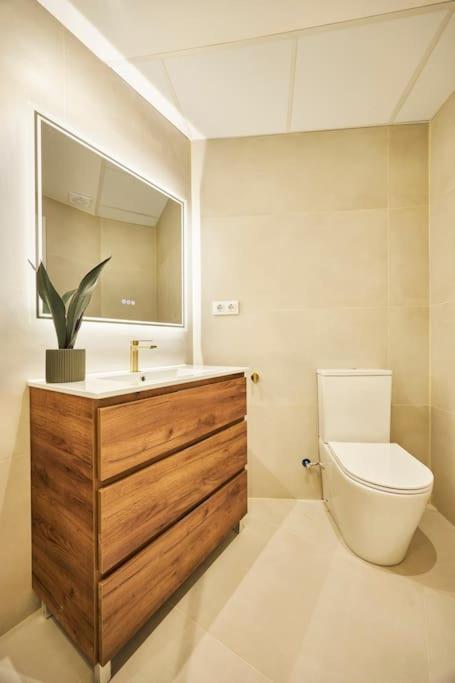Gran Via Style Apartment Madrid Bagian luar foto