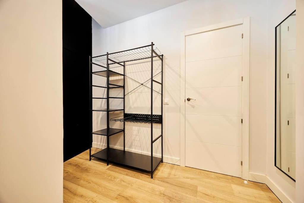 Gran Via Style Apartment Madrid Bagian luar foto