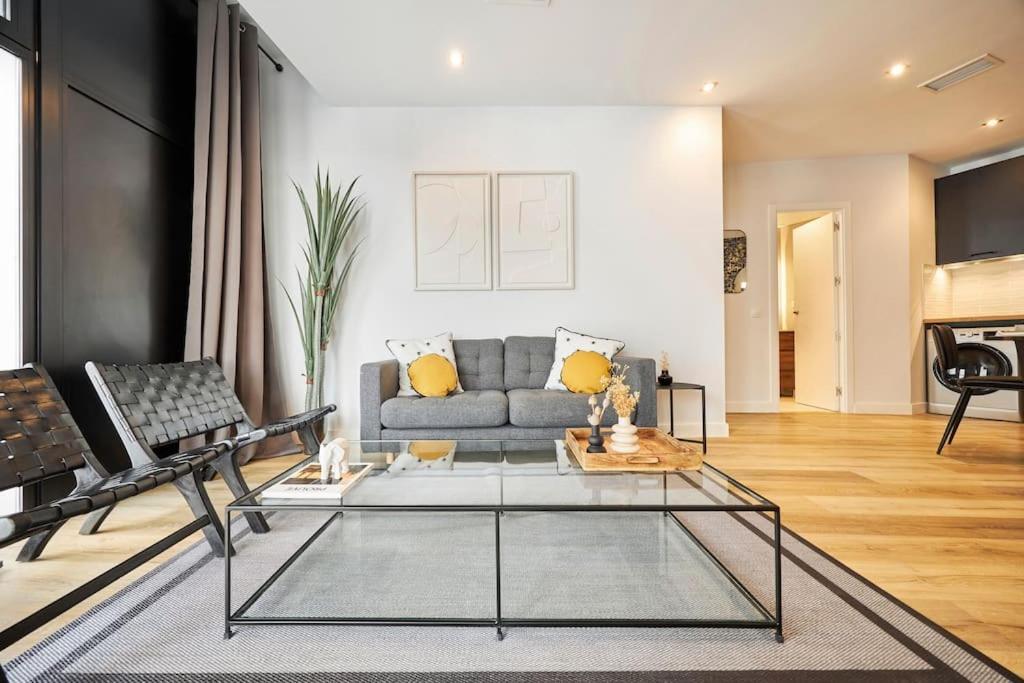 Gran Via Style Apartment Madrid Bagian luar foto